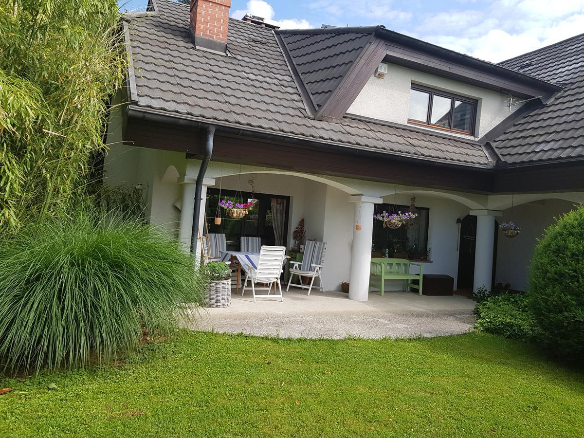 Pr'Simi Bed & Breakfast Golnik Dış mekan fotoğraf