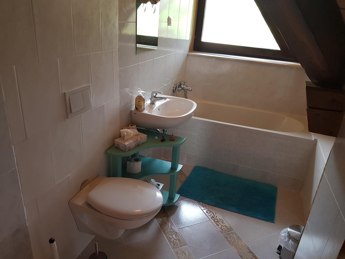 Pr'Simi Bed & Breakfast Golnik Dış mekan fotoğraf